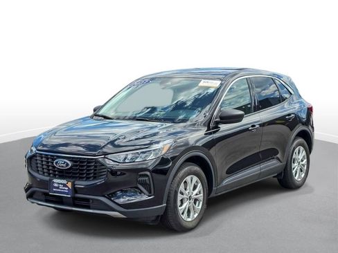 Used 2023 Ford Escape Active AWD/4WD image 4