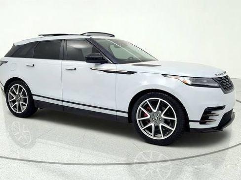 Used 2025 Land Rover Range Rover Velar Dynamic SE AWD/4WD image 1