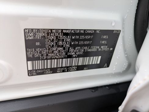 Used 2023 Toyota RAV4 XLE image 23