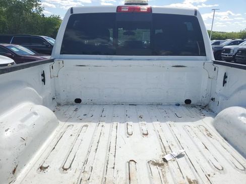 Used 2022 RAM 2500 Tradesman AWD/4WD image 9