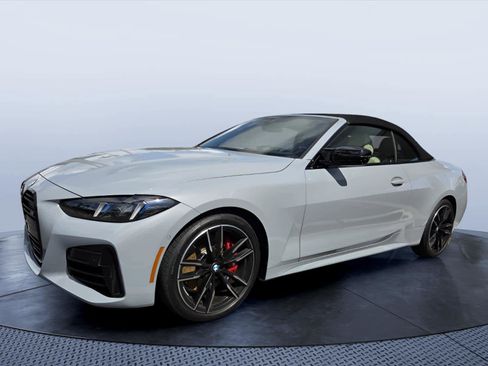 Used 2025 BMW 440i xDrive Convertible w/ Premium Package AWD/4WD image 3