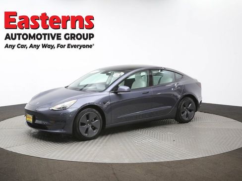 Used 2023 Tesla Model 3 Standard Range image 54