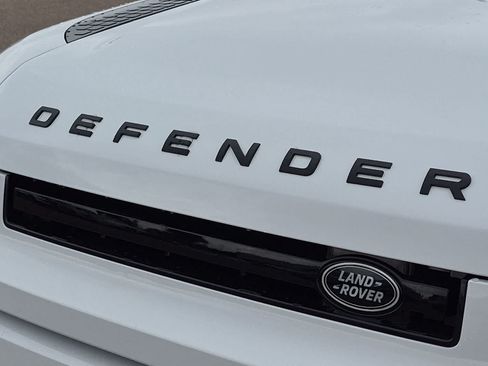 New 2026 Land Rover Defender 110 S AWD/4WD image 12