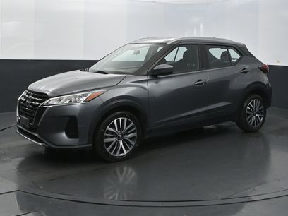 Used 2022 Nissan Kicks SV
