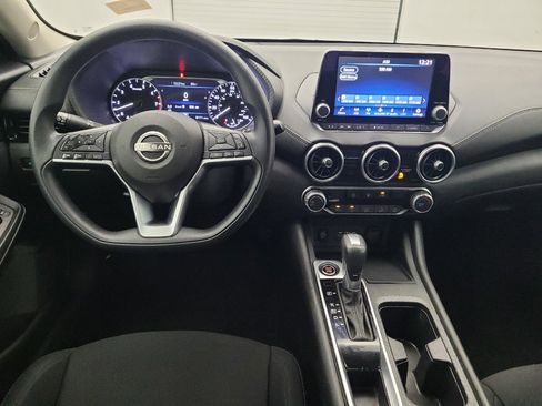 Used 2024 Nissan Sentra SV FWD image 22