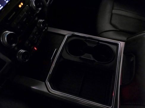 Used 2019 Ford F250 Platinum w/ Platinum Ultimate Package image 22