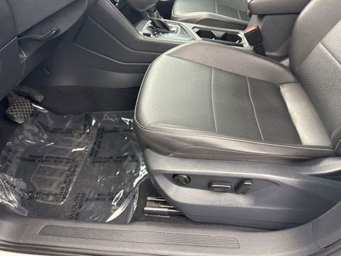 Used 2021 Volkswagen Tiguan SEL image 33