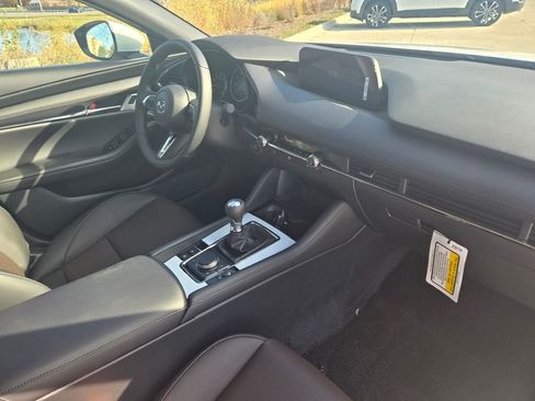 New 2026 MAZDA MAZDA3 2.5 S Hatchback w/ Premium Pkg image 5