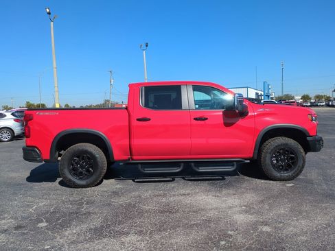 Used 2024 Chevrolet Silverado 1500 ZR2 w/ ZR2 Bison Edition AWD/4WD image 3