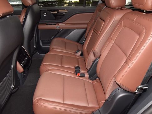 New 2026 Lincoln Aviator Reserve AWD/4WD image 14