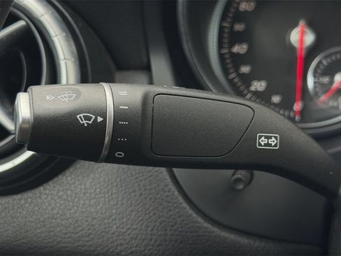 Used 2019 Mercedes-Benz CLA 250 image 18