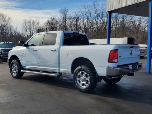 Used 2018 RAM 3500 SLT w/ Luxury Group image 3