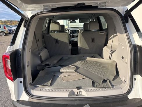 Used 2022 GMC Acadia SLT image 30
