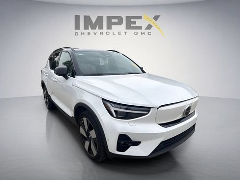 Used 2023 Volvo XC40 Recharge Ultimate AWD/4WD image 7
