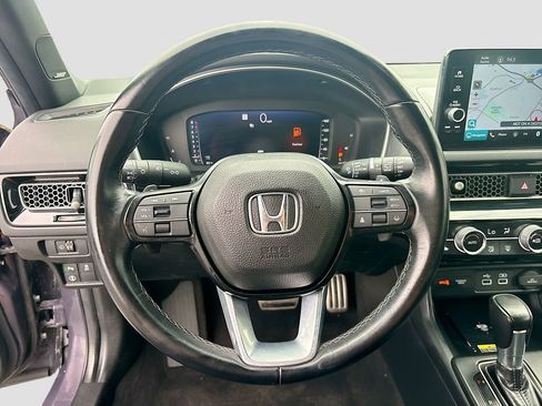Used 2024 Honda Civic Sport Touring image 11
