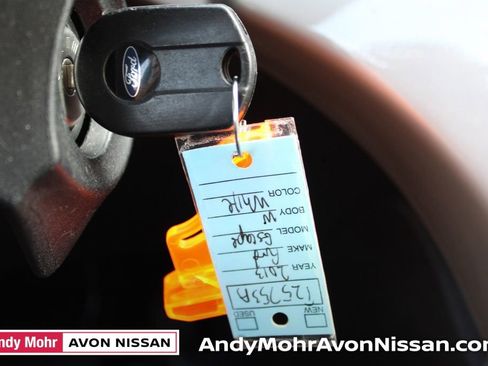 Used 2013 Ford Escape SEL image 28