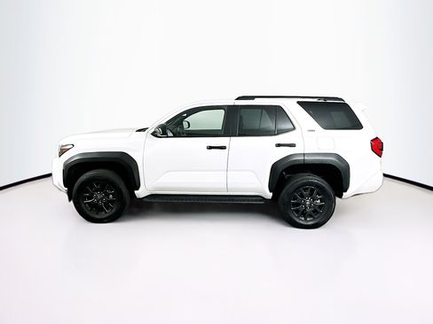 Used 2025 Toyota 4Runner SR5 image 4
