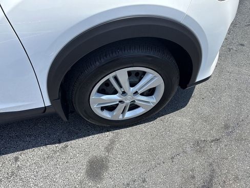 New 2025 Nissan Kicks Play S image 22