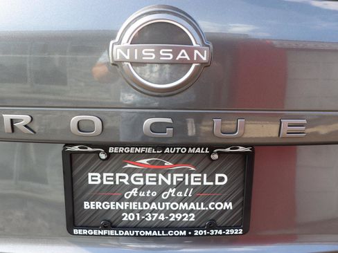 Used 2024 Nissan Rogue S AWD/4WD image 54