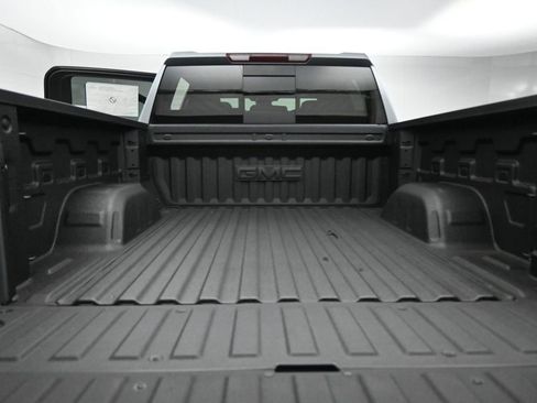 New 2026 GMC Sierra 1500 SLT w/ SLT Premium Plus Package image 23