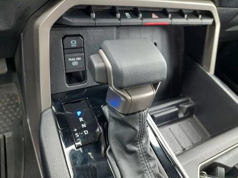 Used 2025 Toyota Tundra SR5 AWD/4WD image 31