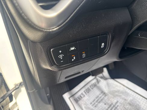 Used 2020 Kia Soul GT-Line w/ GT 2.0L Power Sunroof Package FWD image 25