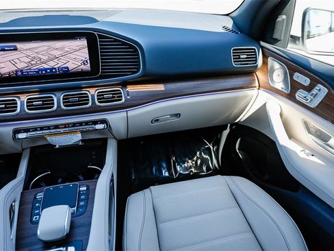 New 2026 Mercedes-Benz GLE 580 GLE 580 image 15