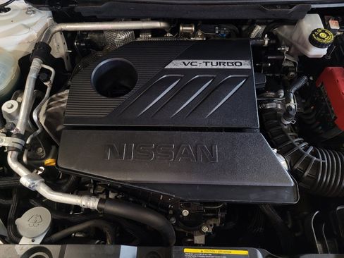 Used 2024 Nissan Rogue SV FWD image 30