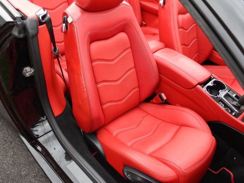 Used 2012 Maserati GranTurismo Sport RWD image 16