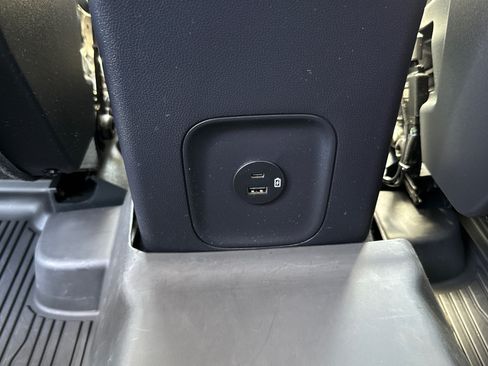 Certified 2022 Ford Escape SE w/ Cold Weather Package FWD image 23
