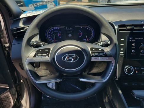 Used 2023 Hyundai Santa Cruz SEL AWD/4WD image 30