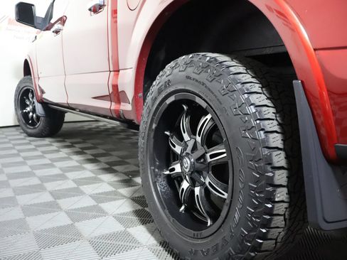 Used 2015 Ford F150 Platinum w/ Equipment Group 701A Luxury AWD/4WD image 12