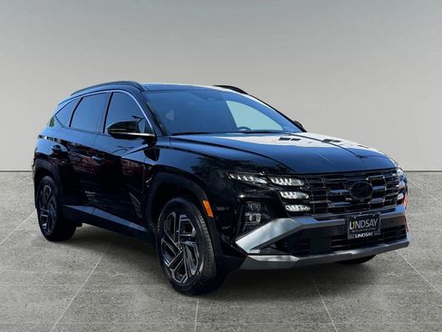 Used 2025 Hyundai Tucson Limited AWD/4WD image 9
