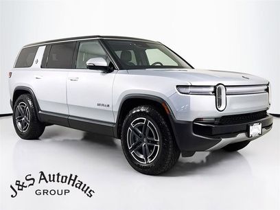 Used 2026 Rivian R1S Adventure