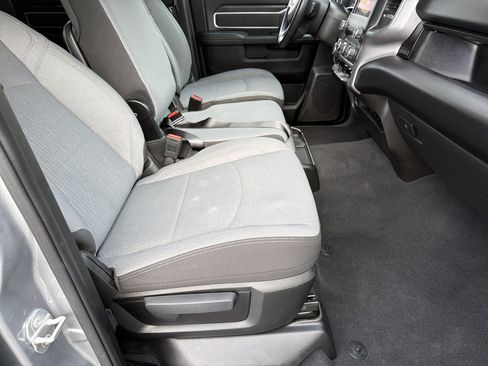 Used 2024 RAM 2500 Big Horn w/ Bed Utility Group image 14