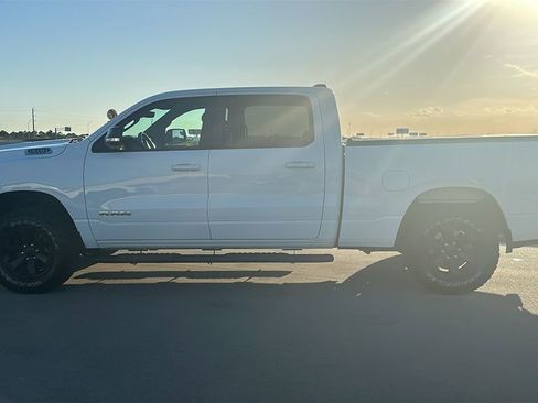 Used 2021 RAM 1500 Big Horn image 13