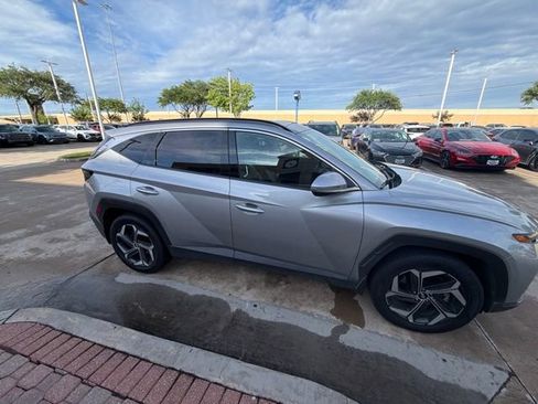 Certified 2022 Hyundai Tucson Limited AWD/4WD image 5