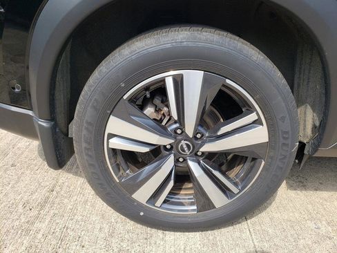 Certified 2024 Nissan Rogue SL w/ SL Premium Package image 44