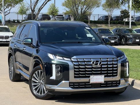 Used 2024 Hyundai Palisade Calligraphy image 1