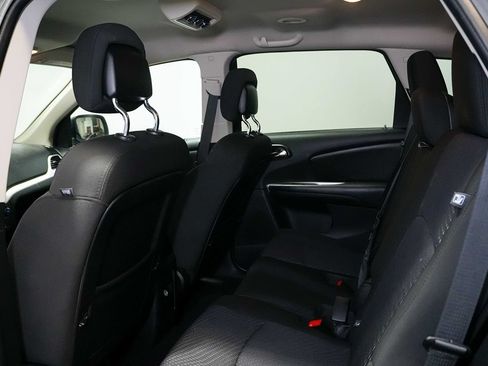 Used 2019 Dodge Journey SE w/ Premium Group FWD image 19