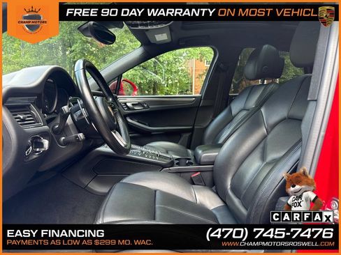 Used 2018 Porsche Macan GTS AWD/4WD image 21