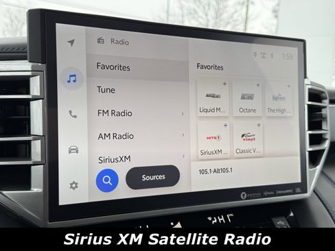 Used 2023 Toyota Tundra Platinum image 7