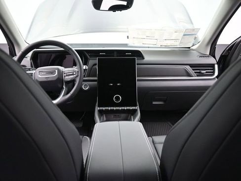 New 2026 GMC Terrain Denali w/ LPO, Floor Liner Package image 24