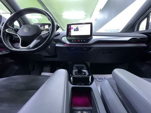 Used 2022 Volkswagen ID.4 Pro image 18