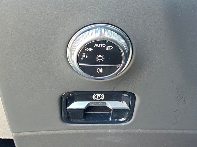 Used 2024 Mercedes-Benz SL 55 AMG 4MATIC image 18