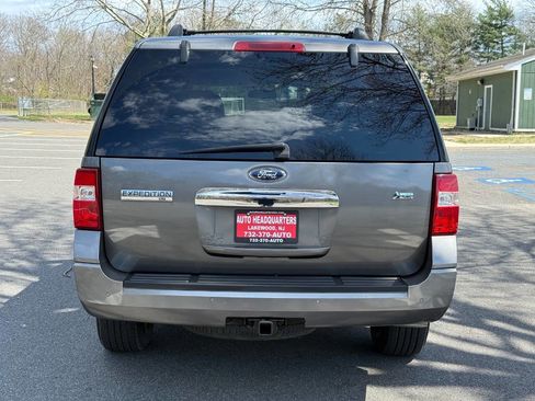 Used 2011 Ford Expedition XLT image 7