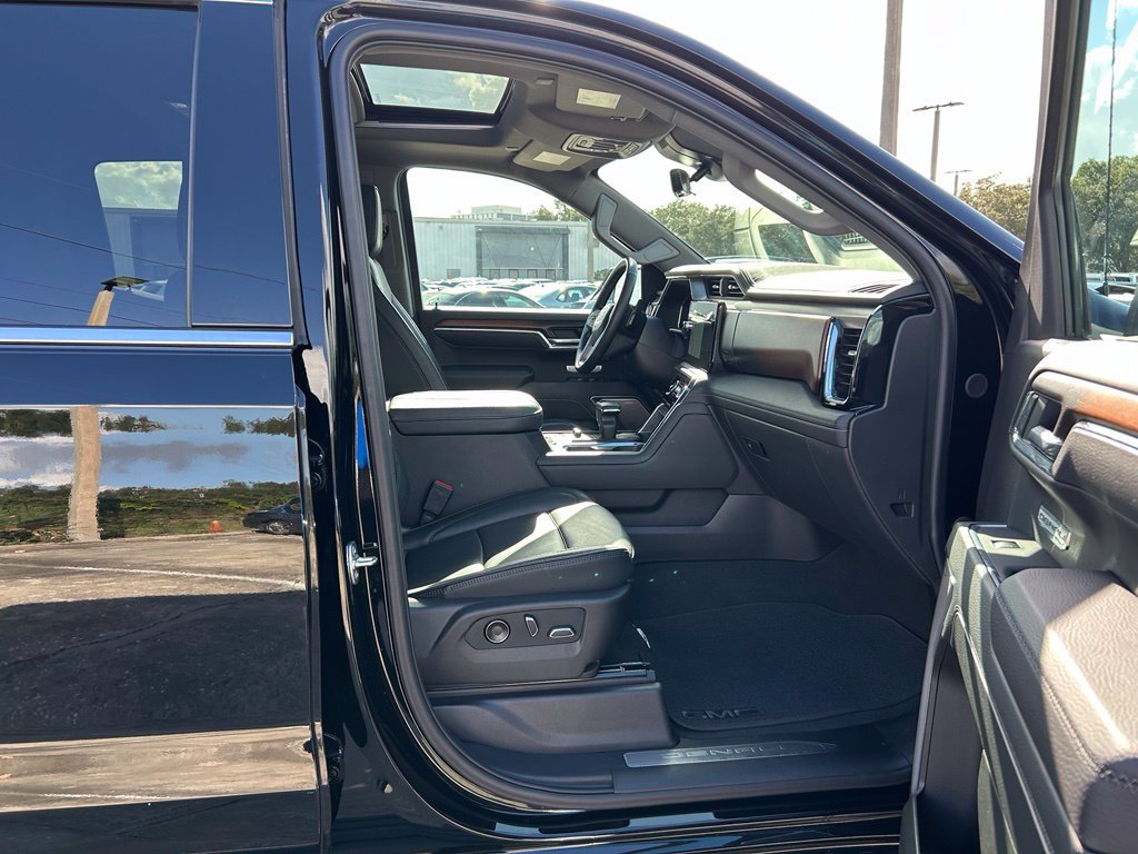 Used 2026 GMC Sierra 1500 Denali w/ Denali Reserve Package AWD/4WD image 44