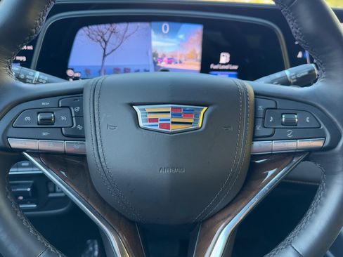 Certified 2024 Cadillac Escalade ESV Premium Luxury Platinum image 68