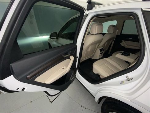 Used 2024 Audi Q5 2.0T Premium Plus image 23