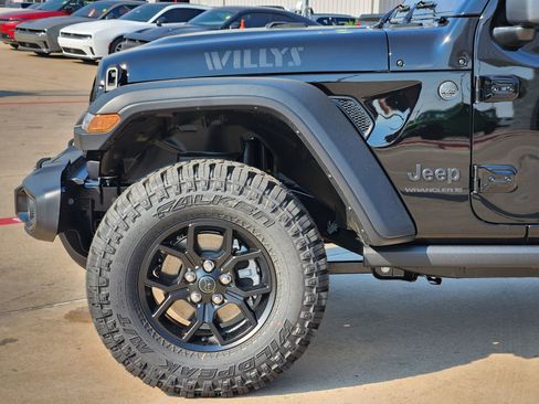 New 2025 Jeep Wrangler Willys image 8